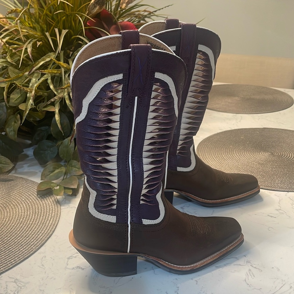 Used once twisted X Boots